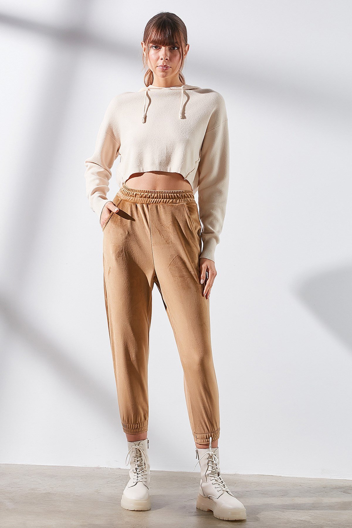 C&City Women Velvet Sweatpants  731 Mink