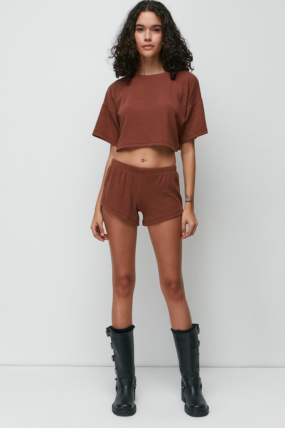 C&City Ribbed Short Sleeve T-Shirt Shorts Set 9137 Brown