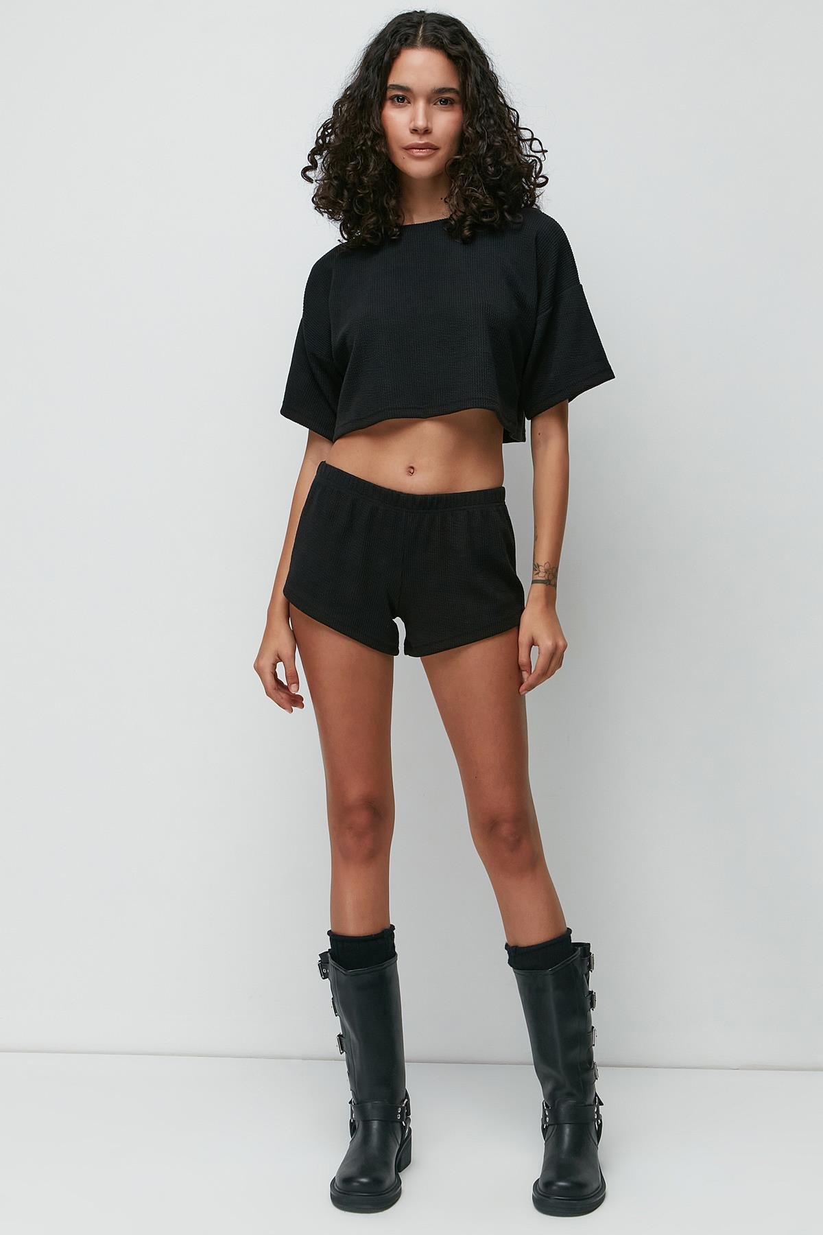 C&City Ribbed Short Sleeve T-Shirt Shorts Set 9137 Black