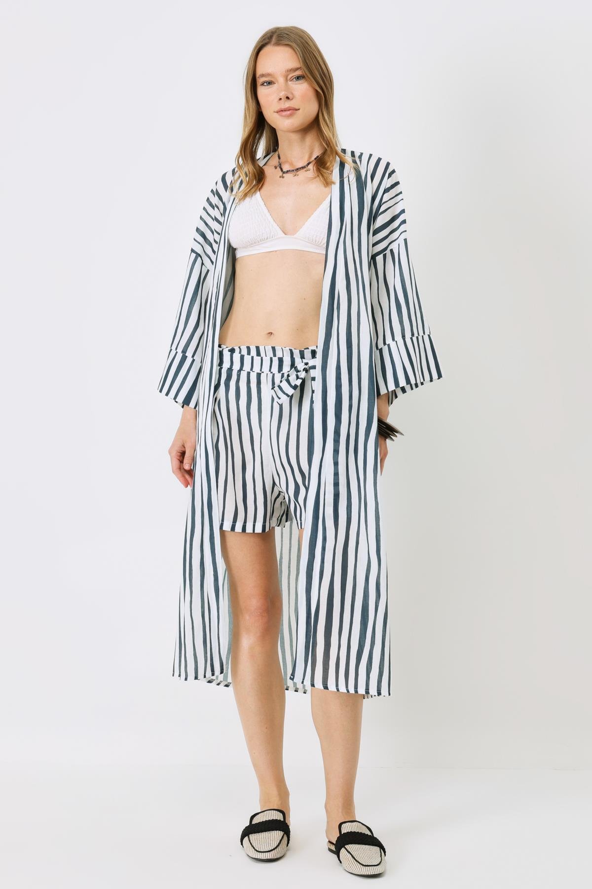 C&City Kimono Set with Shorts 9069 Blue/White