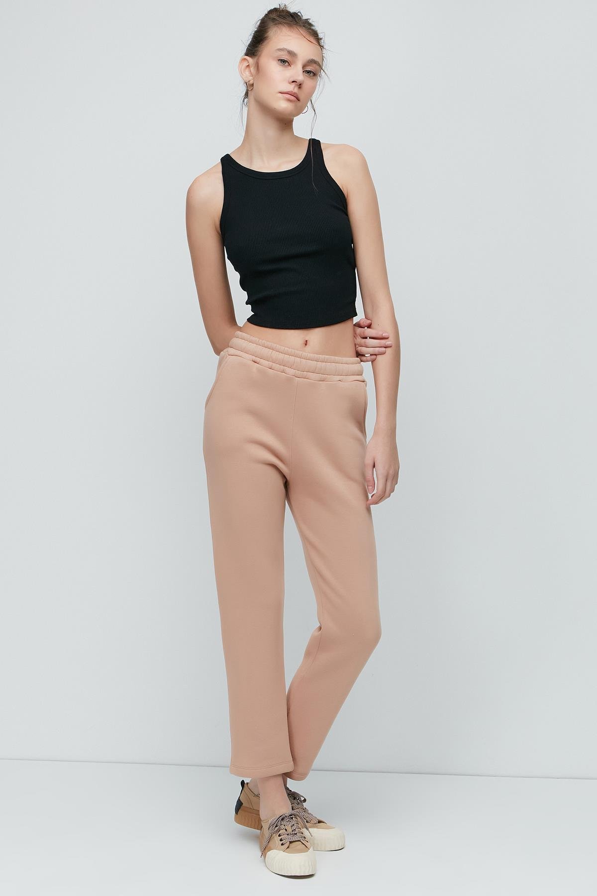 C&City Women Sweatpants 901 Cream Color