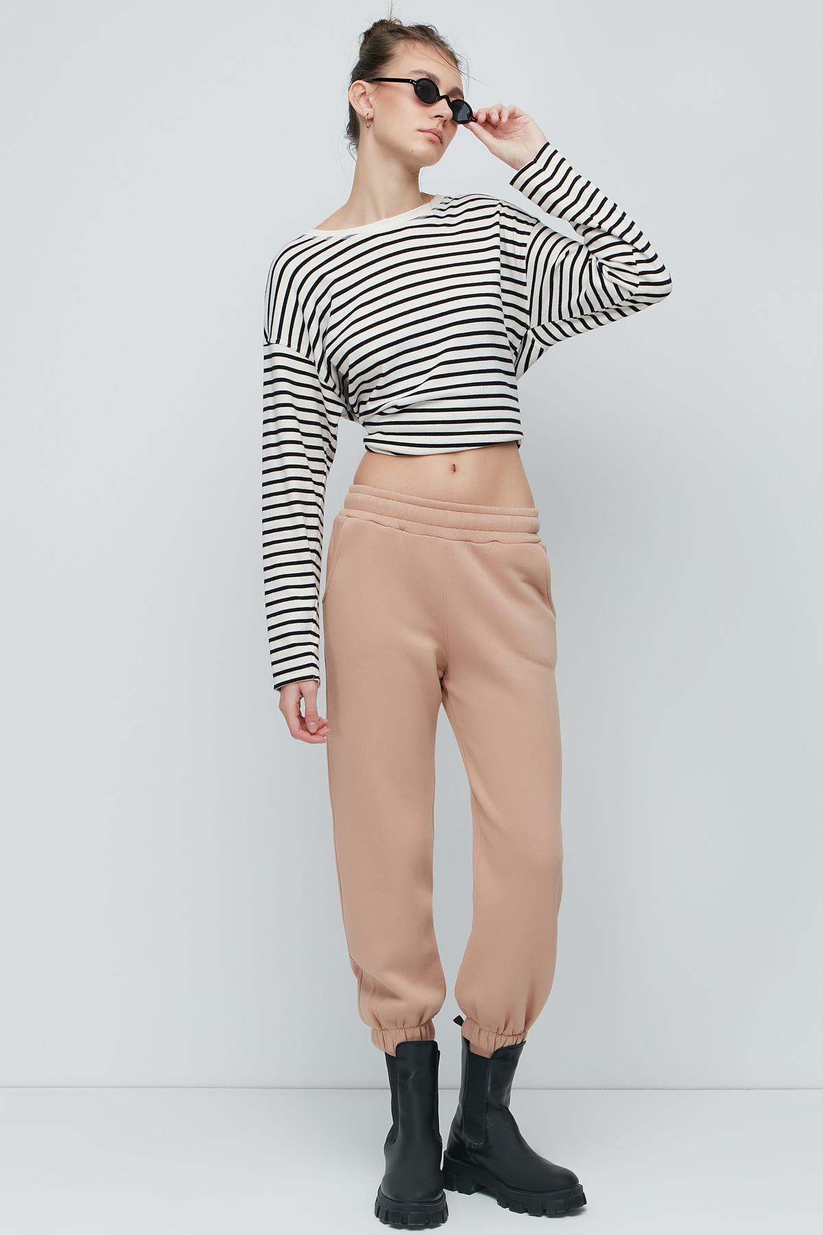 C&City Women Sweatpants 906 Cream Color