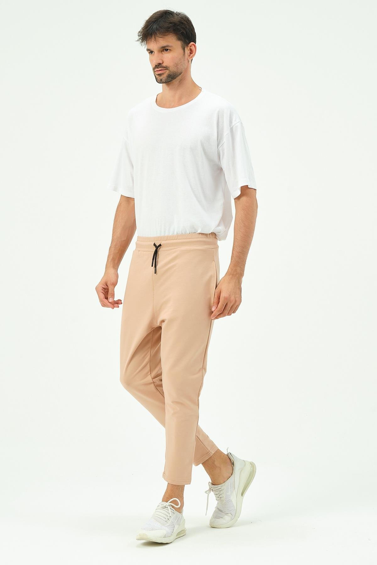 C&City Men Loose-Fit Straight Leg Sweatpants 785  Milky Brown Color