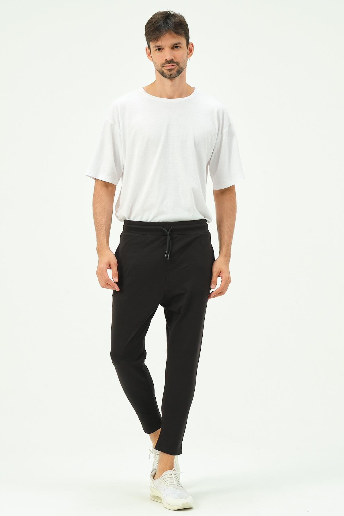 C&City Men Loose-Fit Straight Leg Sweatpants 785  Black