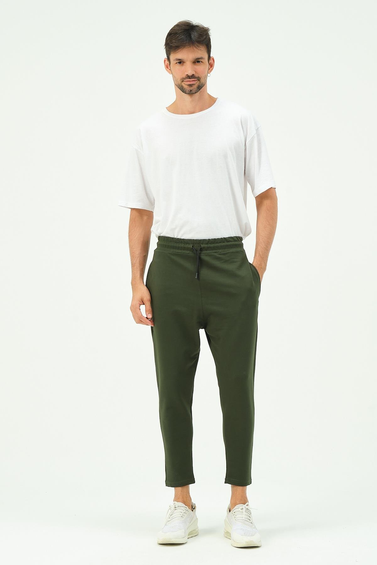 C&City Men Loose-Fit Straight Leg Sweatpants 785  Khaki