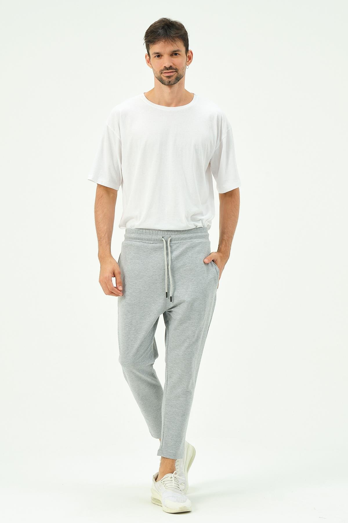C&City Men Loose-Fit Straight Leg Sweatpants 785  Grey