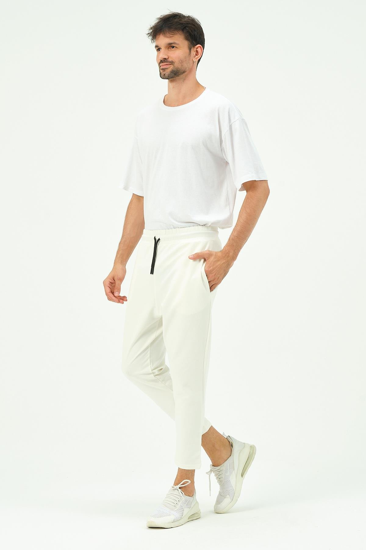 C&City Men Loose-Fit Straight Leg Sweatpants 785  Ecru