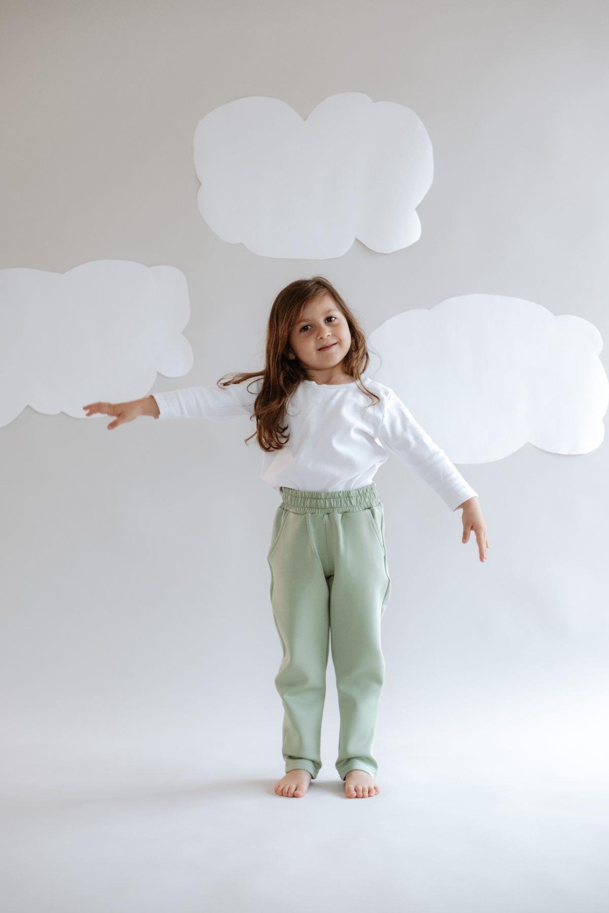 Girl Child Straight-Leg Sweatpants 870 Pistachio Green