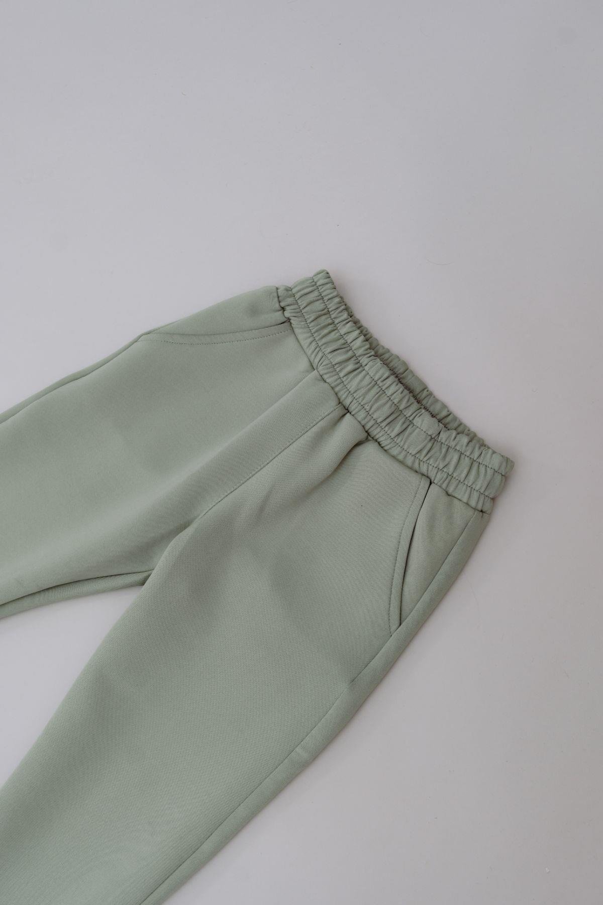 Girl Child Straight-Leg Sweatpants 870 Pistachio Green