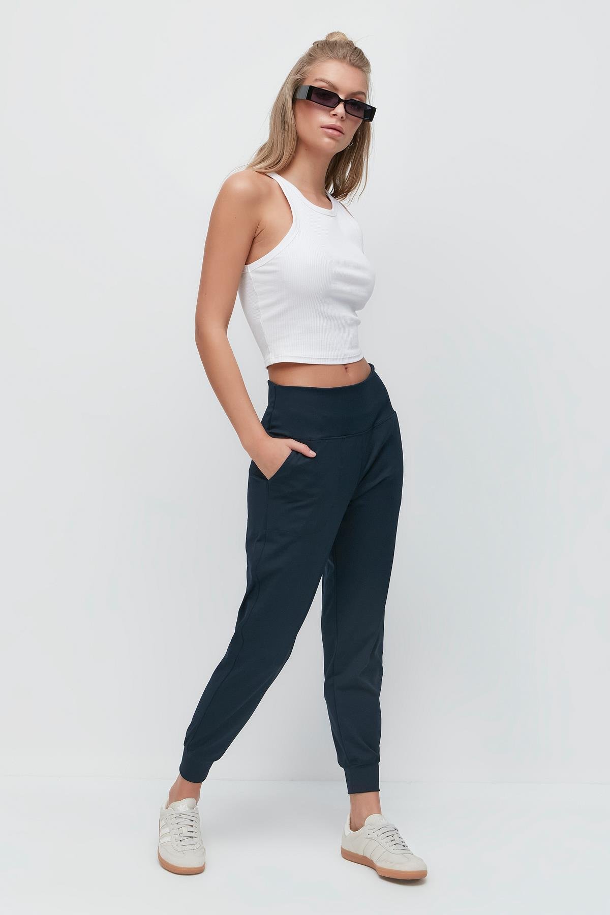 High Waist Cuffed Jogger Sweatpants 811 Smoked Color