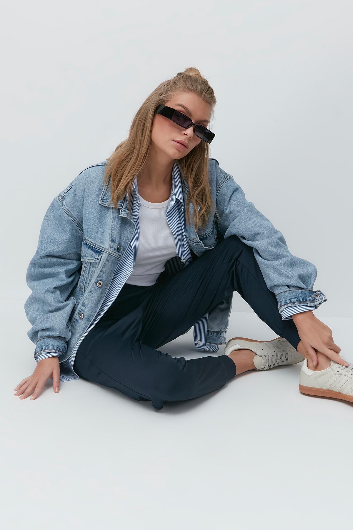 High Waist Cuffed Jogger Sweatpants 811 Smoked Color