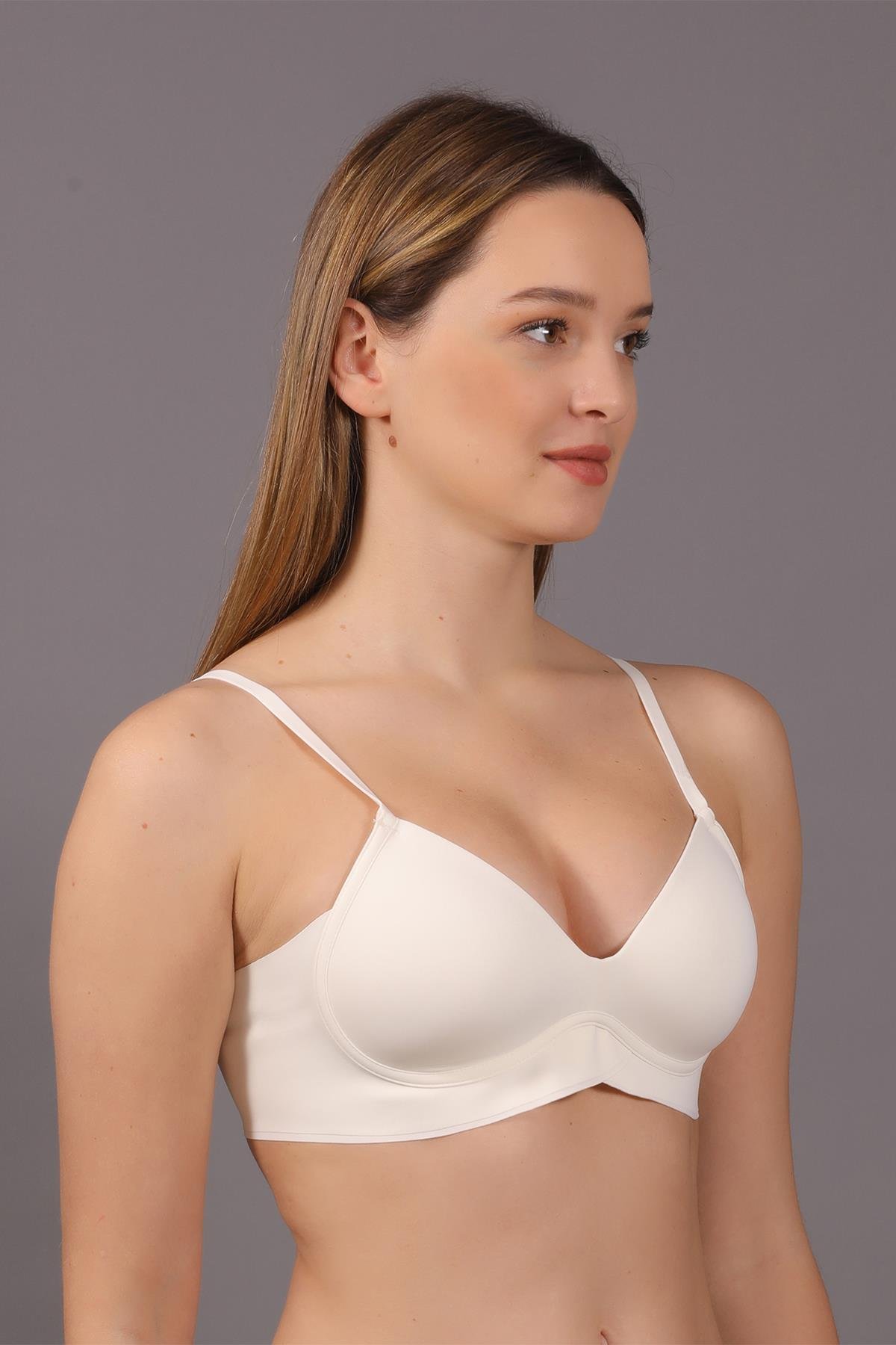 C&City Non-Wireless Seamless Laser Bra C26115 Ecru