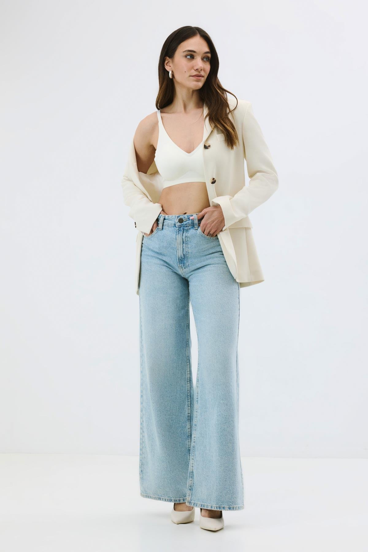 C&City Non-Wireless Seamless Laser Bra with Removable Pads C26120 Ecru