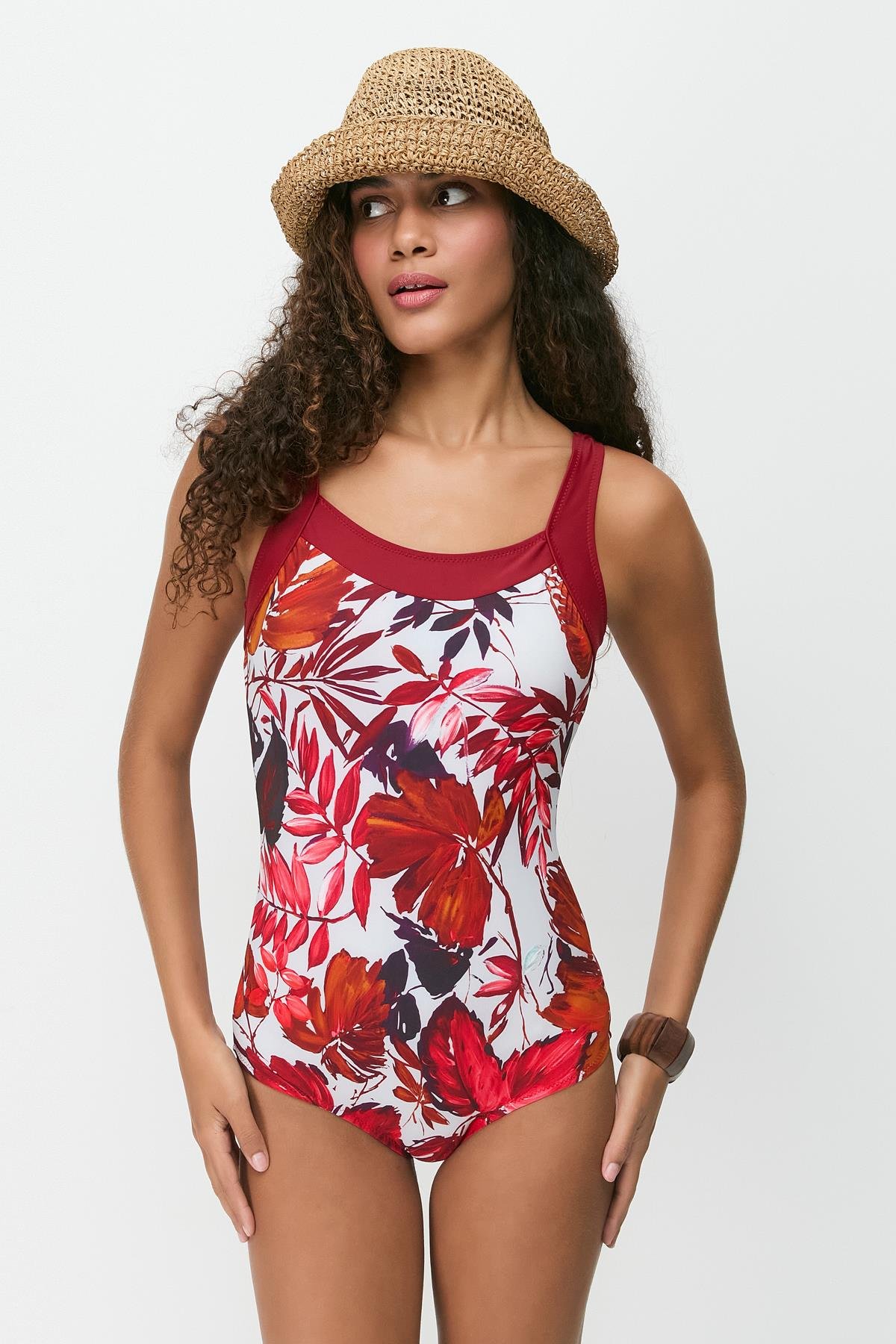 U-neck Swimsuit 7748 Red