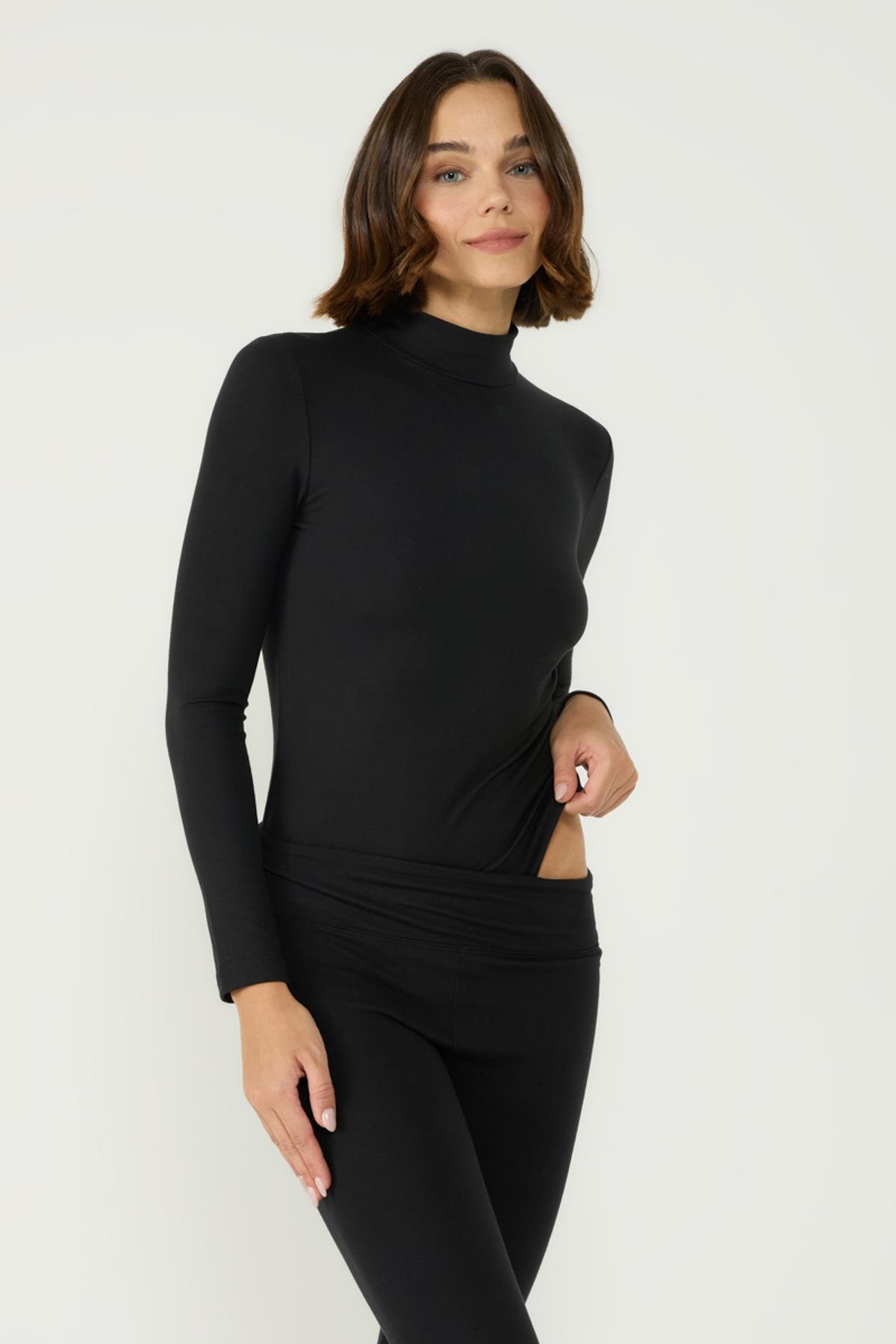 Kadın Yakalı Çıtçıtlı Termal Body 405155 / 409004 Siyah