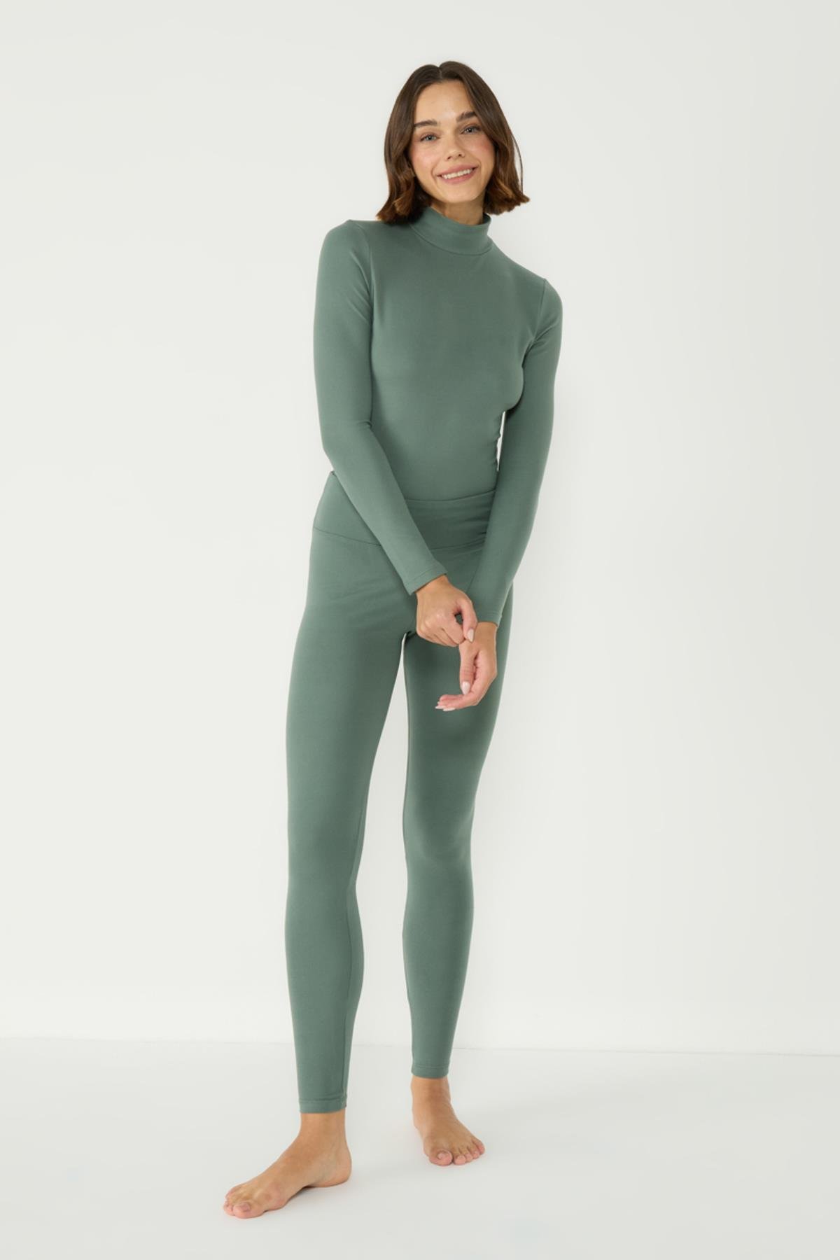 Kadın Yakalı Çıtçıtlı Termal Body 405155 / 409004 Haki