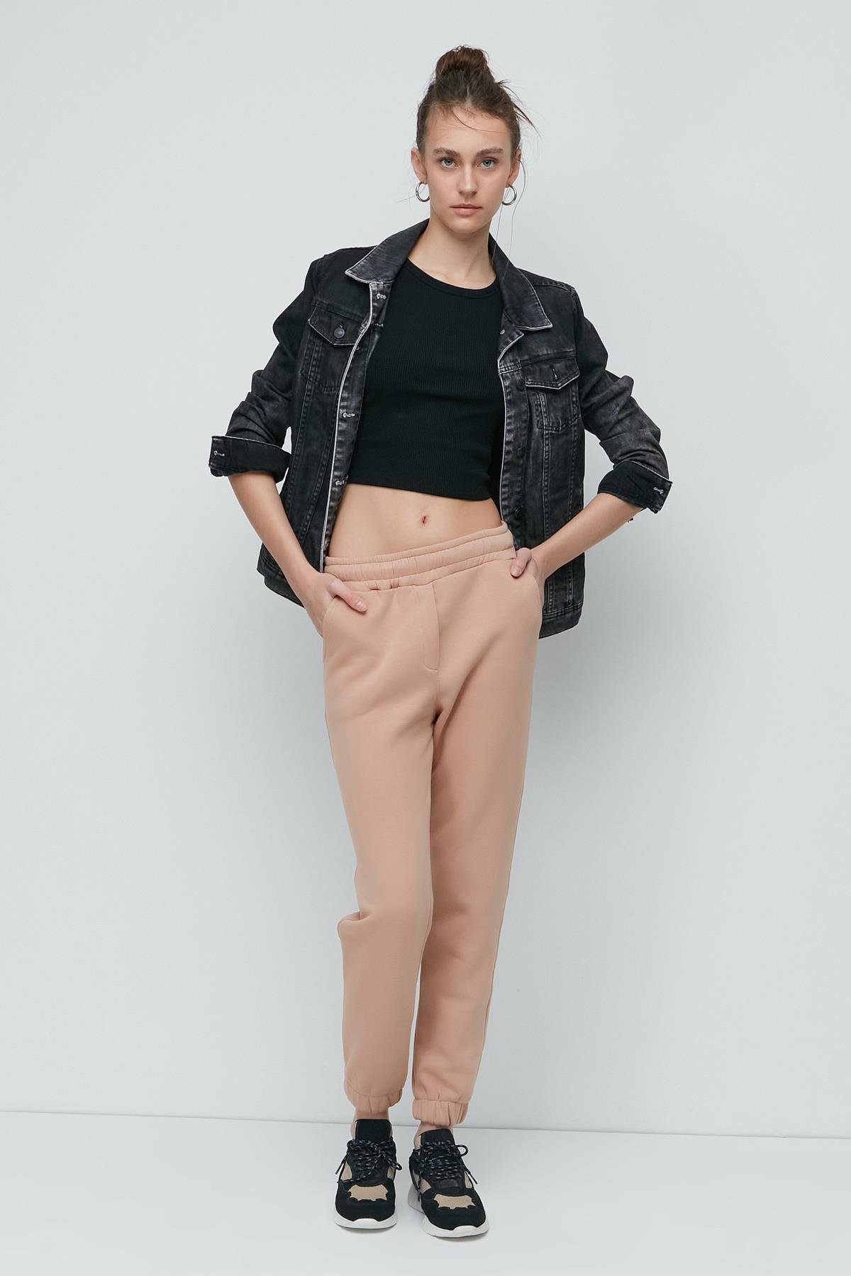 C&City Women Sweatpants 902 Cream Color