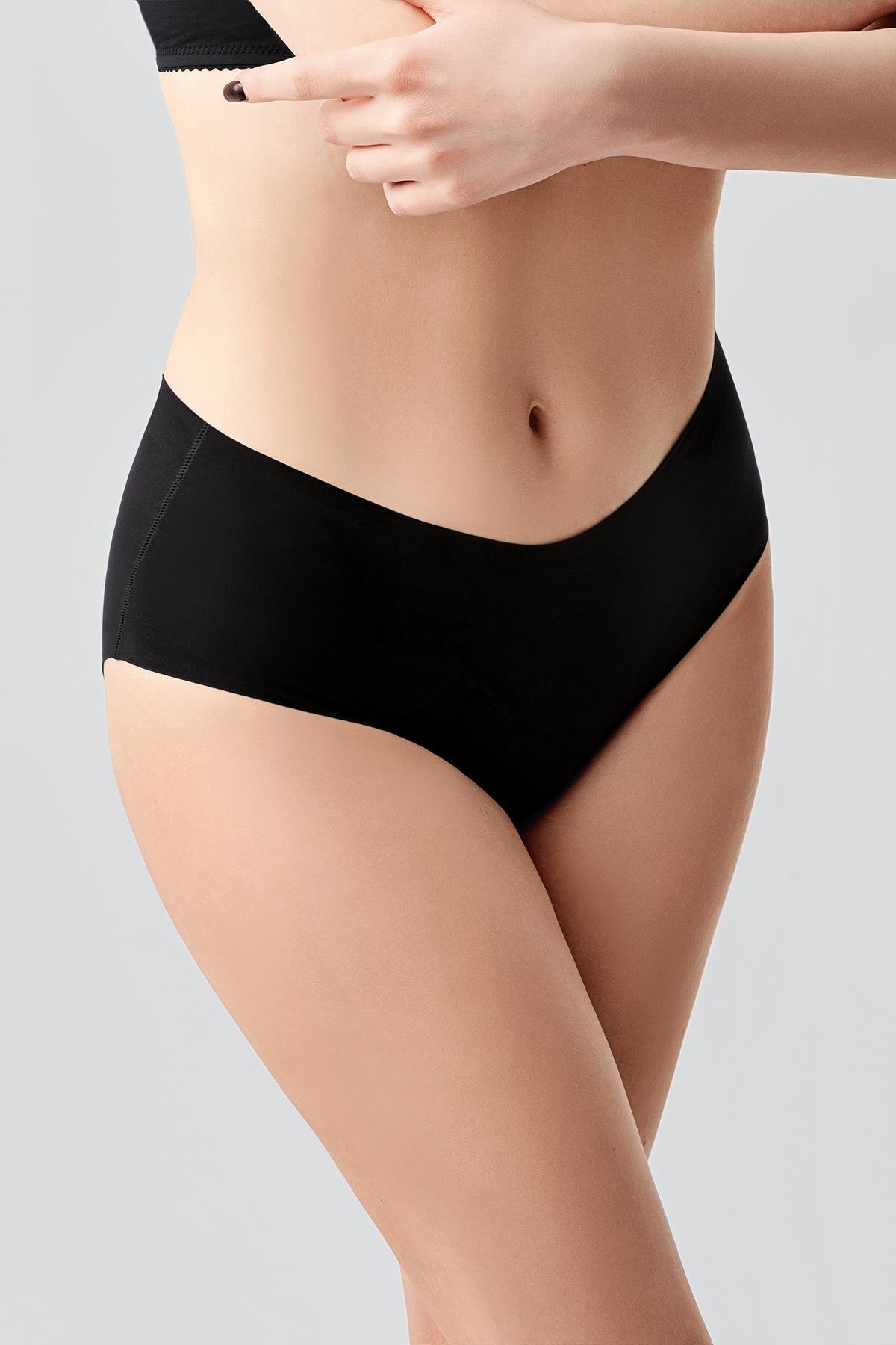 Plus Size Non-Slip High-Waisted Laser Cut Panties C19202 Black