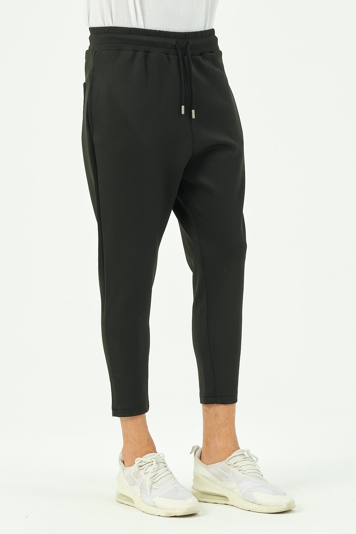 C&City Men Loose Cut Straight Leg Sweatpants with Back Pocket 856 Black